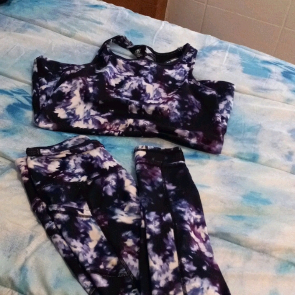 Leggings and tank top set